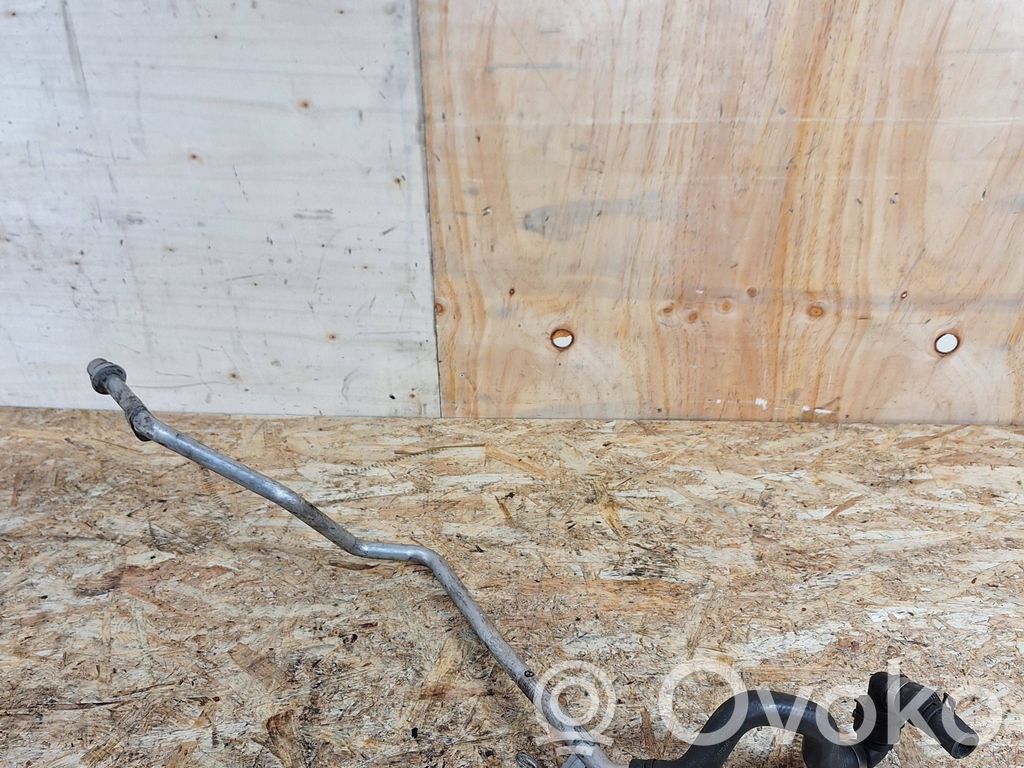 Coolant pipe/hose   7561686,17127561686