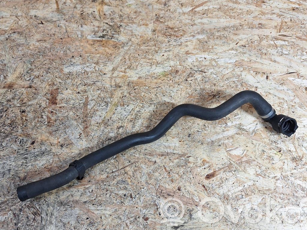 BMW 3 E90 E91 Conductă/furtun lichid de răcire motor 
