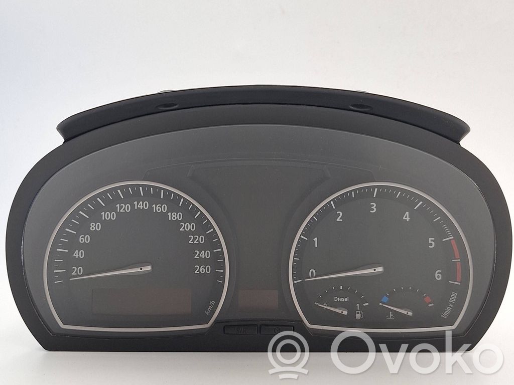 BMW X3 E83 Speedometer (instrument cluster) 