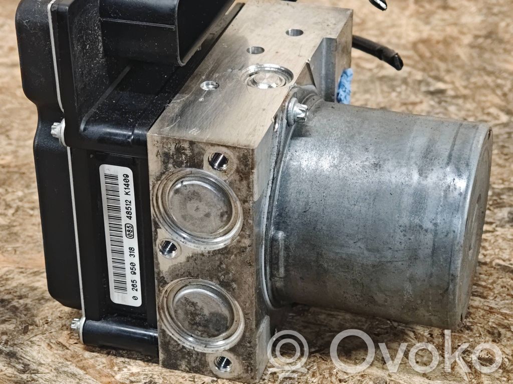 BMW X3 E83 ABS Pump 