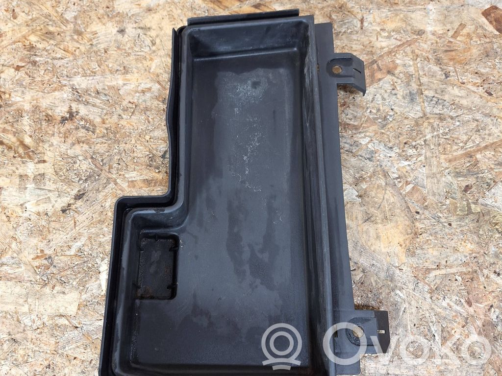 BMW 3 E46 Trunk/boot lower side trim panel 