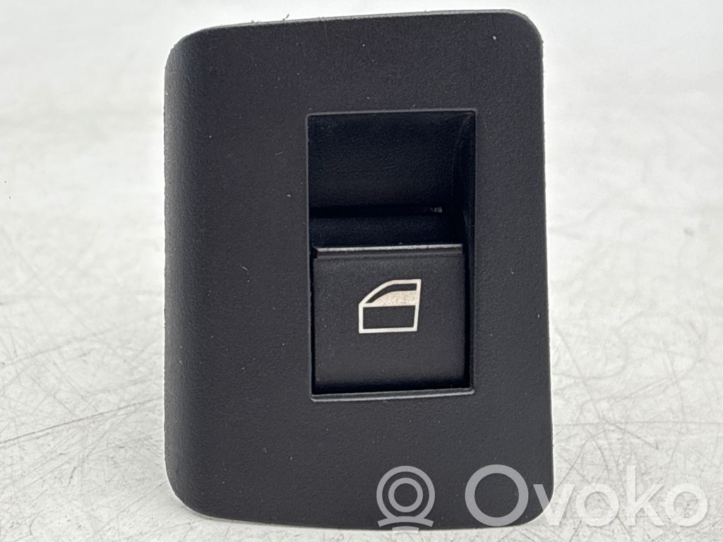 Interrupteur commade lève-vitre   8385956