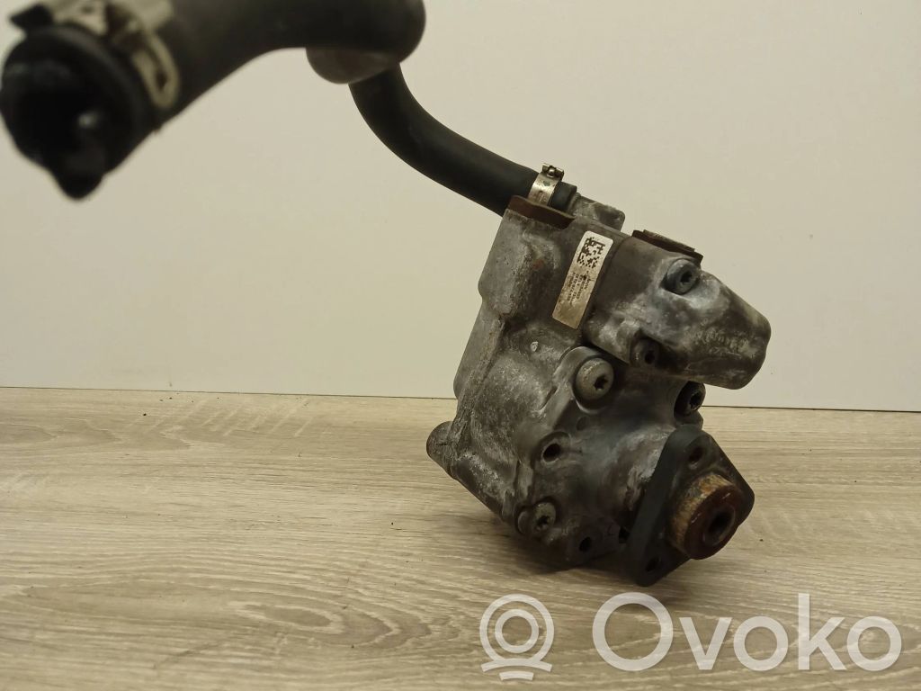 Power steering pump   78084803,7652974109