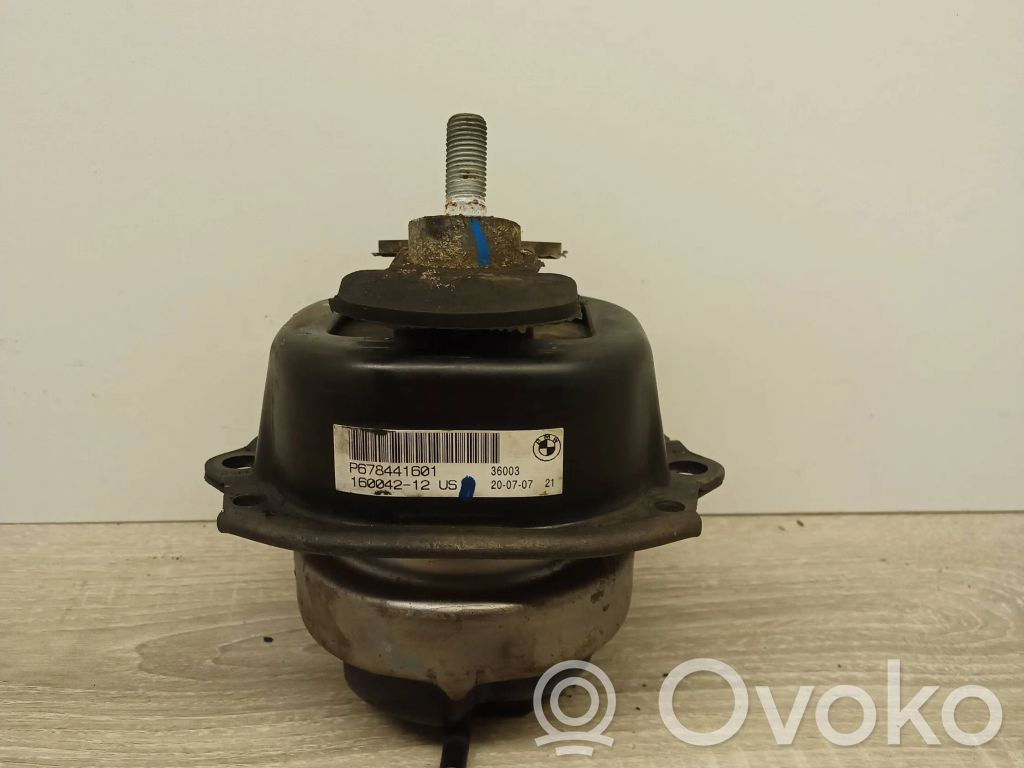 BMW X5 E70 Engine mount bracket 