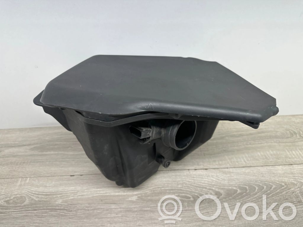 Caja del filtro de aire   7508710
