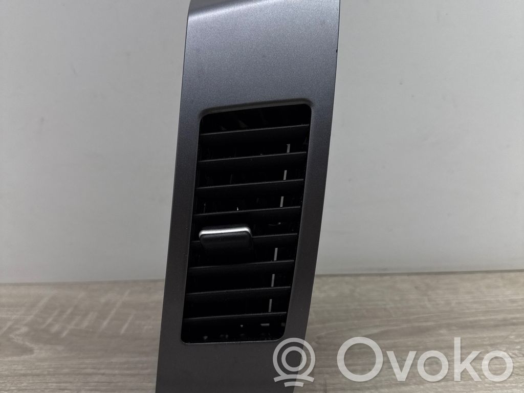 Rejilla de ventilación central del panel   8030A14ZZ,171114270