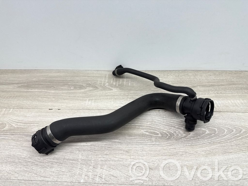 BMW 5 E60 E61 Engine coolant pipe/hose 