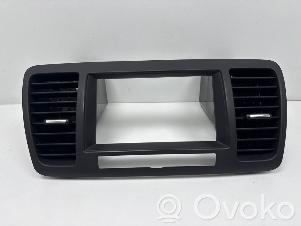 Dash center air vent grill