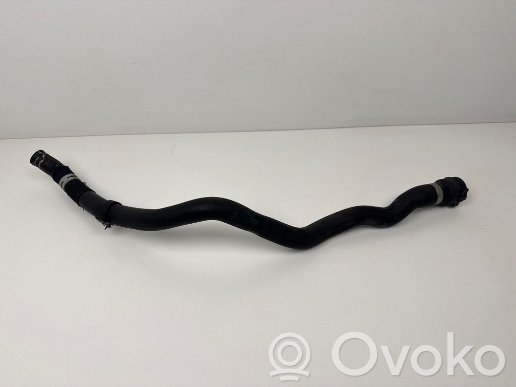 BMW 1 E82 E88 Engine coolant pipe/hose 
