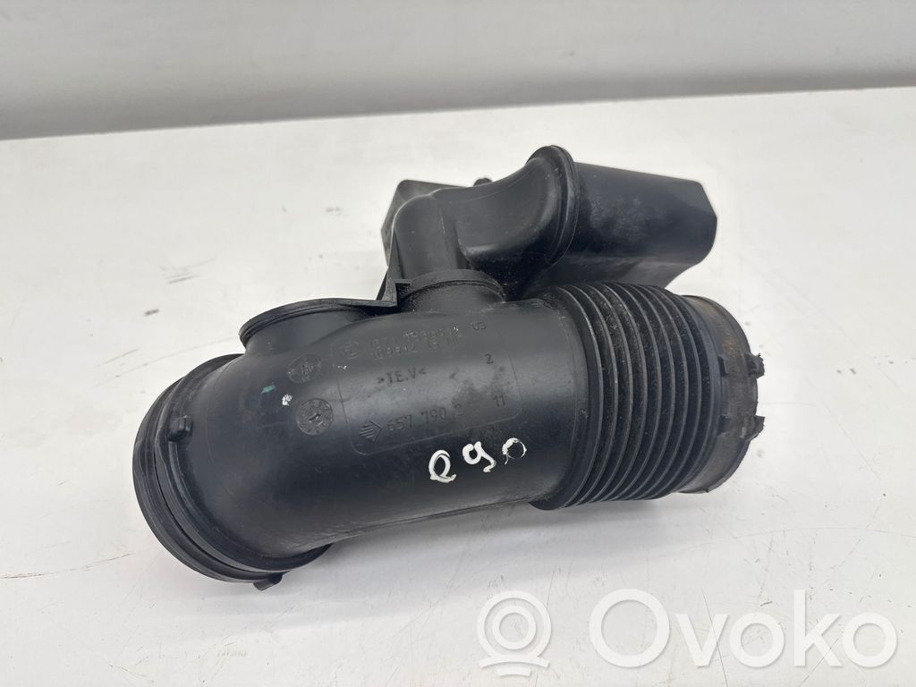 Air intake duct part   7536004,10991213DE
