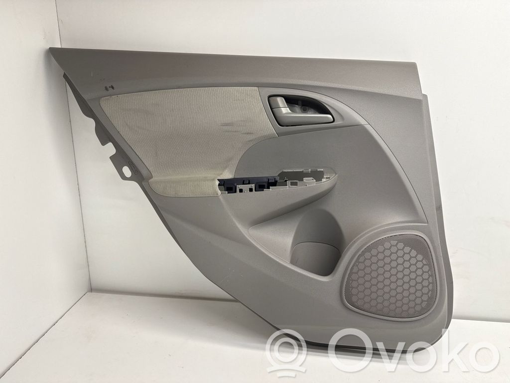Takaoven verhoilu   00915,20091221,G2HKRL15