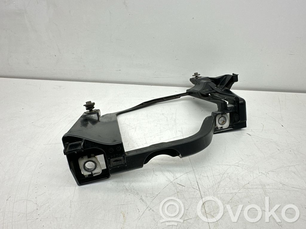 BMW 5 E60 E61 Headlight/headlamp mounting bracket 