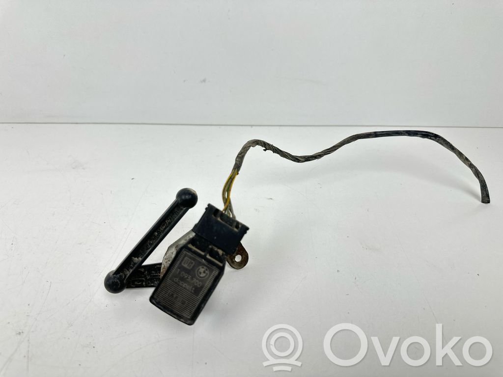 Headlight/headlamp level sensor   1093700