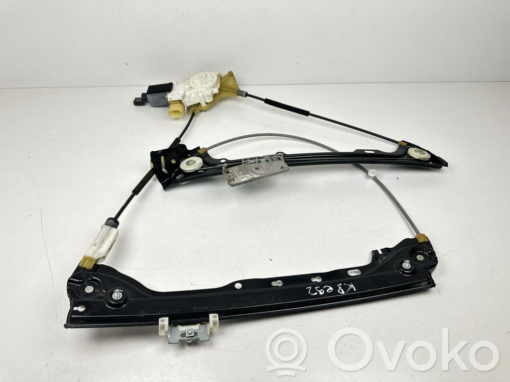 BMW 3 E92 E93 Front door window regulator with motor 
