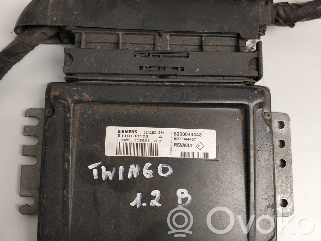 Engine control unit/module   8200044443,8200044437,S110130102