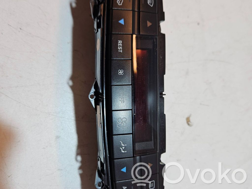 Mercedes-Benz E W211 Panel klimatyzacji 