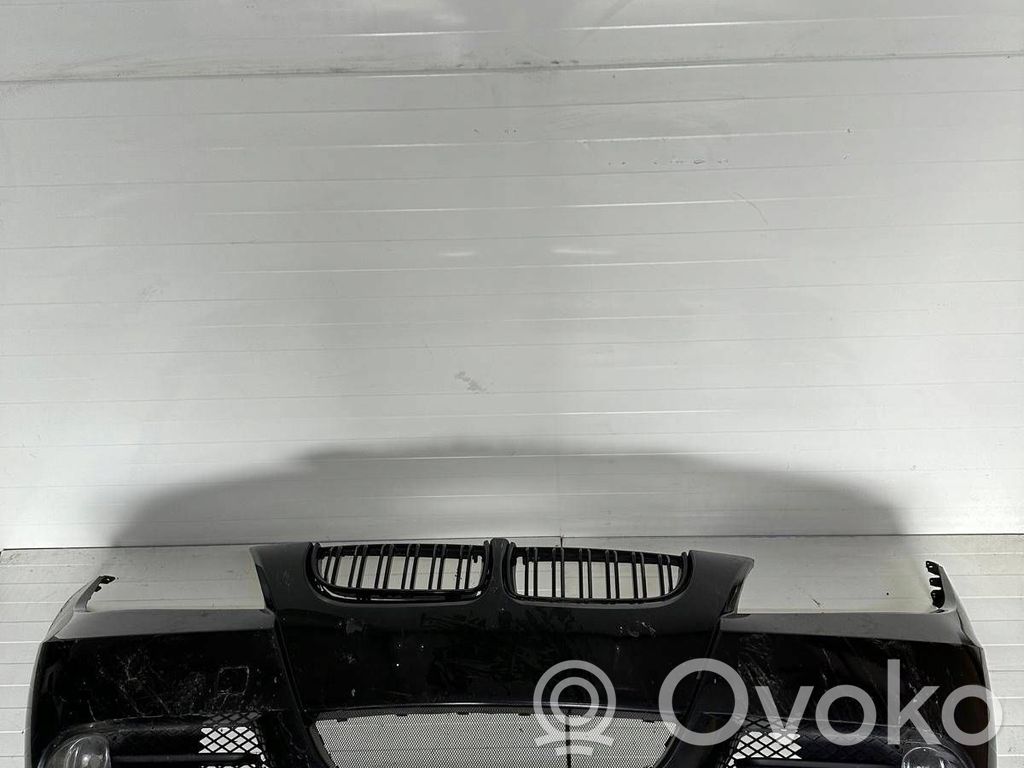 BMW 3 E90 E91 Передний бампер 