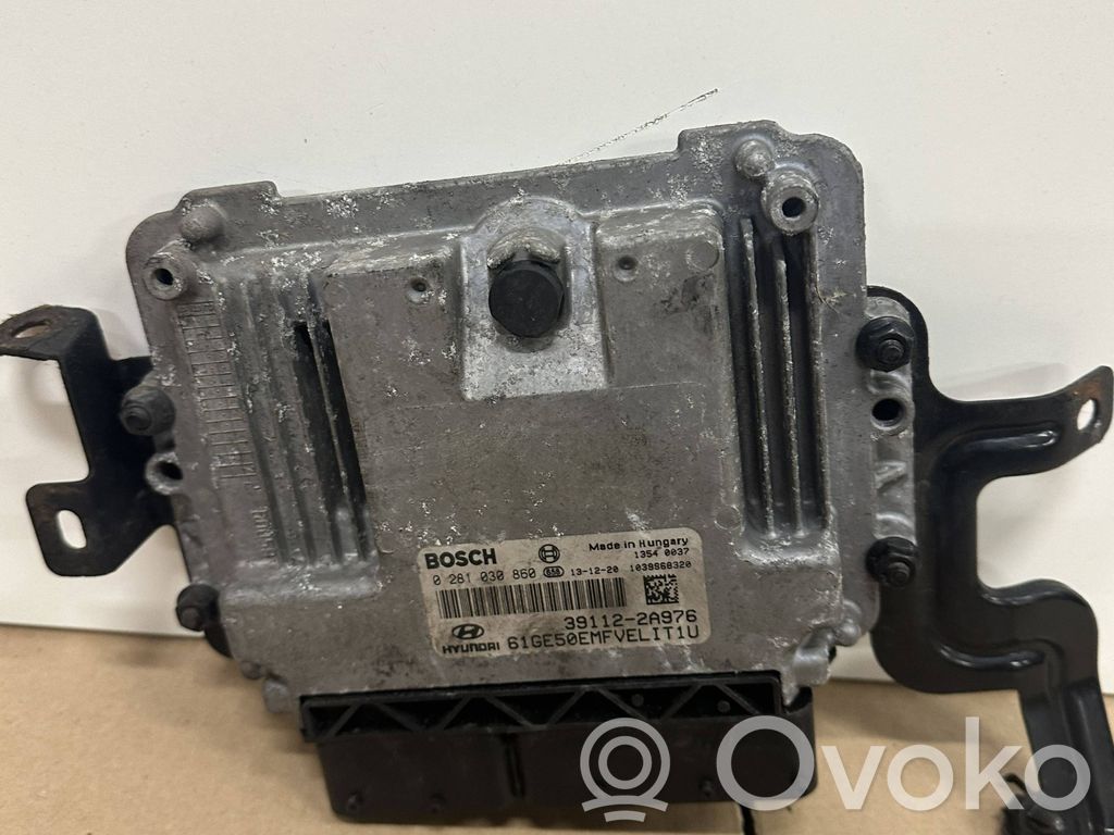 Hyundai i30 Engine control unit/module 