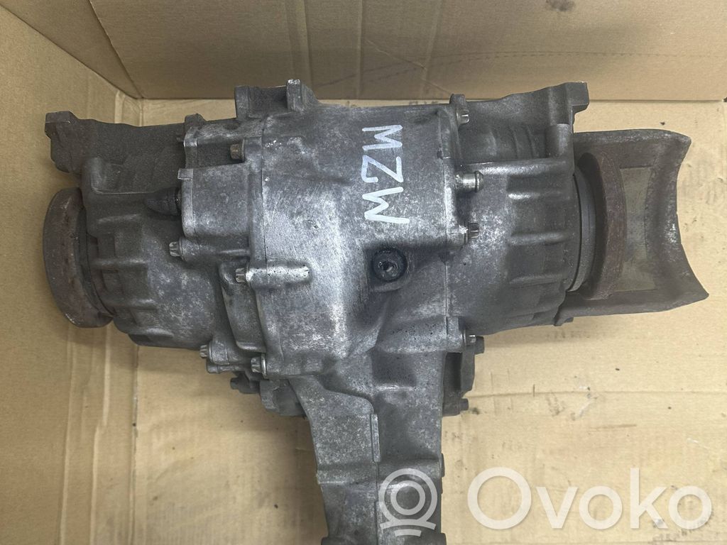 Galinis reduktorius   8K0927277,MZW