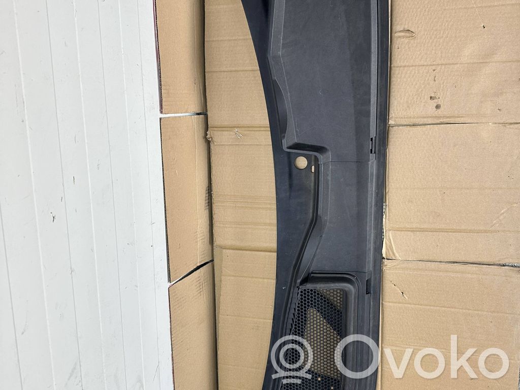Audi Q7 4M Wiper trim 