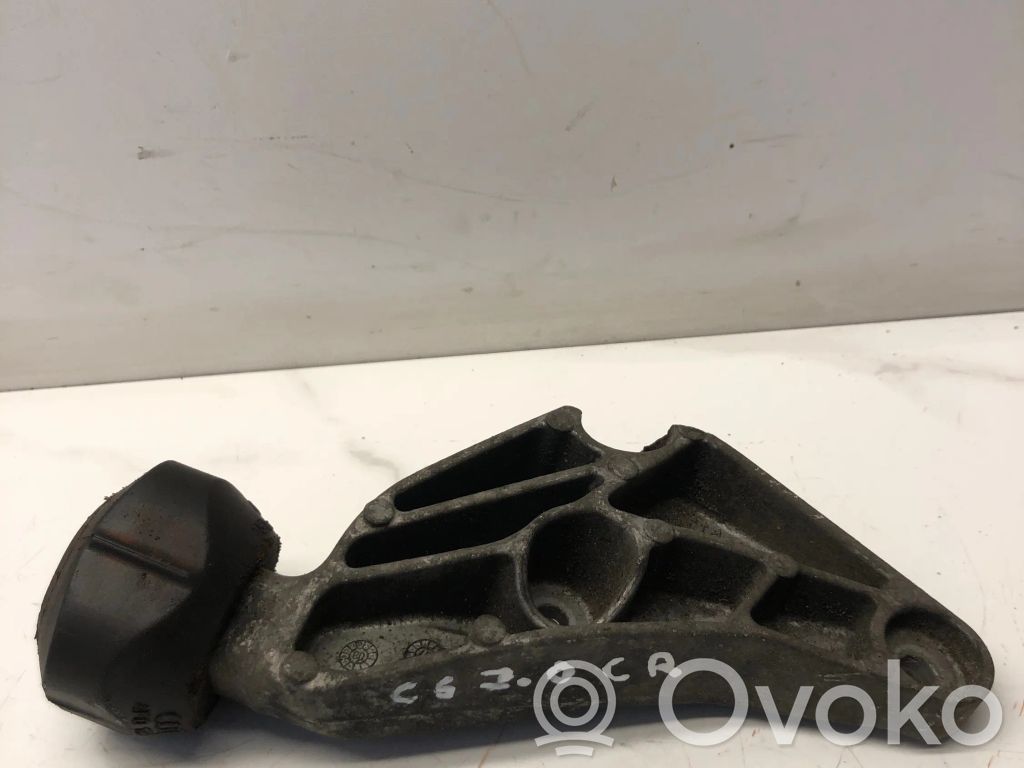 Engine mounting bracket   4F0199343,AAS112CJ1