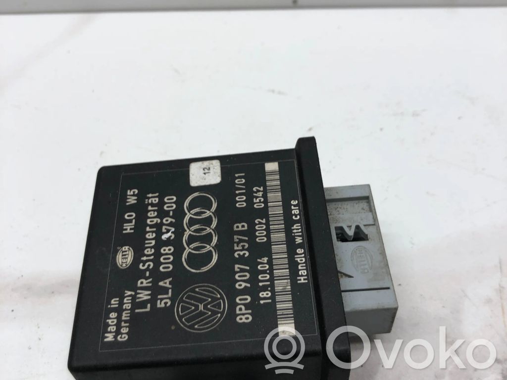 Audi A4 S4 B7 8E 8H Light module LCM 