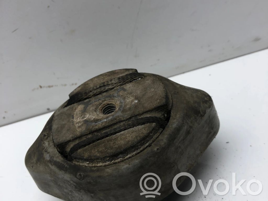 Audi A6 Allroad C5 Engine mount bracket 