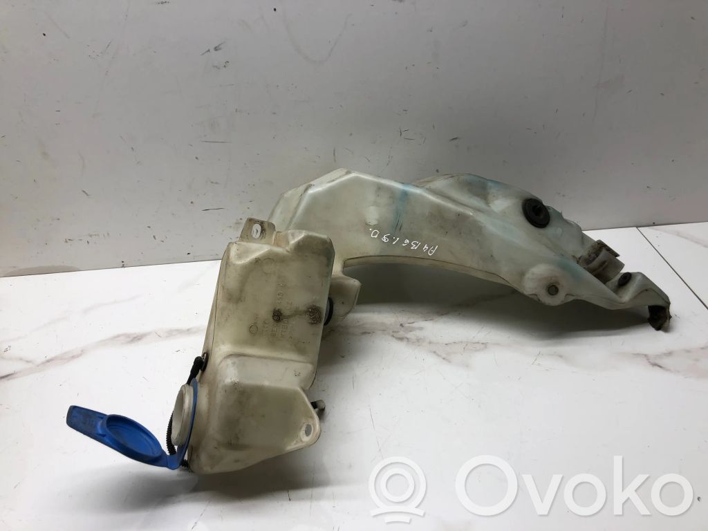 Audi A4 S4 B6 8E 8H Zbiornik płynu do spryskiwaczy szyby przedniej / czołowej 