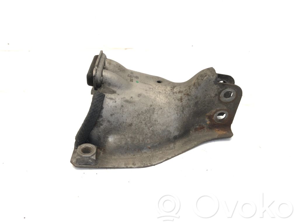 Audi A6 S6 C7 4G Engine mounting bracket 