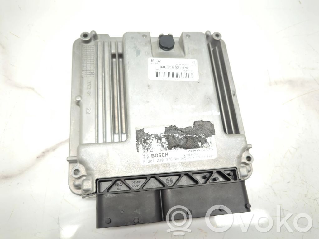 Audi A5 8T 8F Engine control unit/module 
