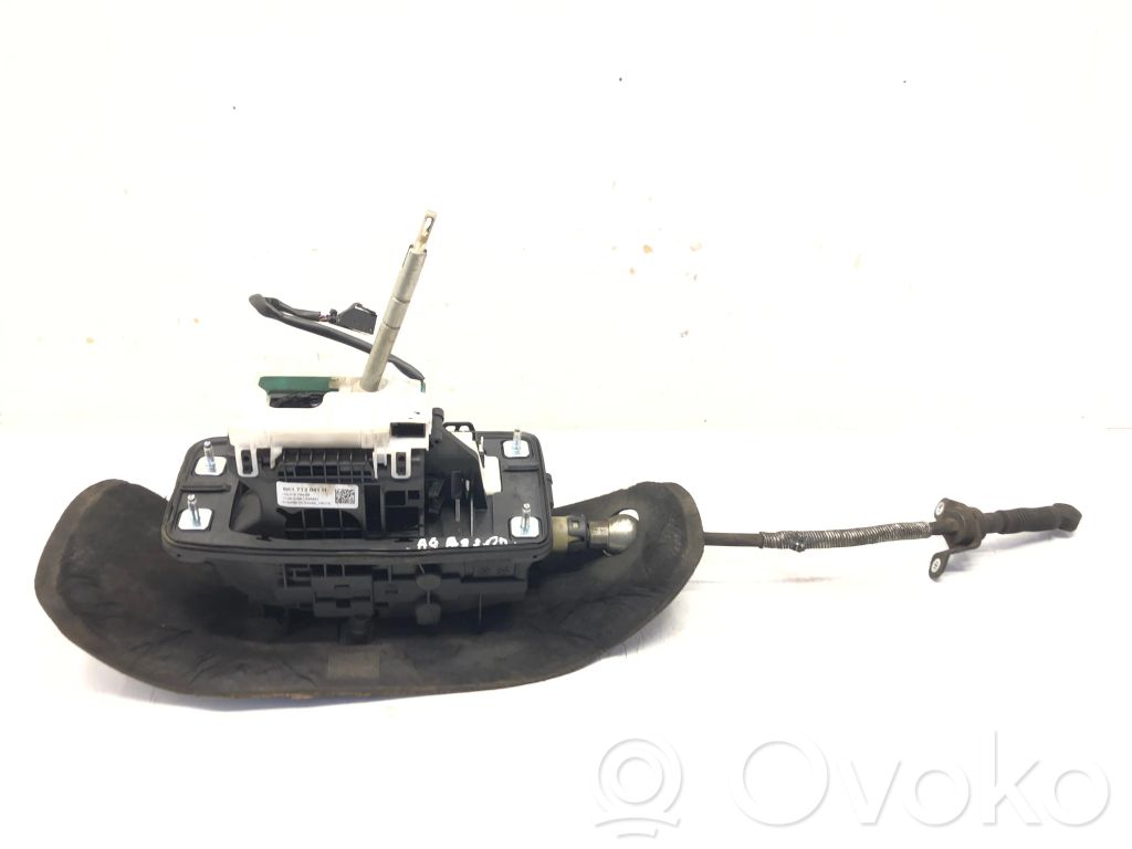 Audi A4 S4 B8 8K Gear shifter/selector 