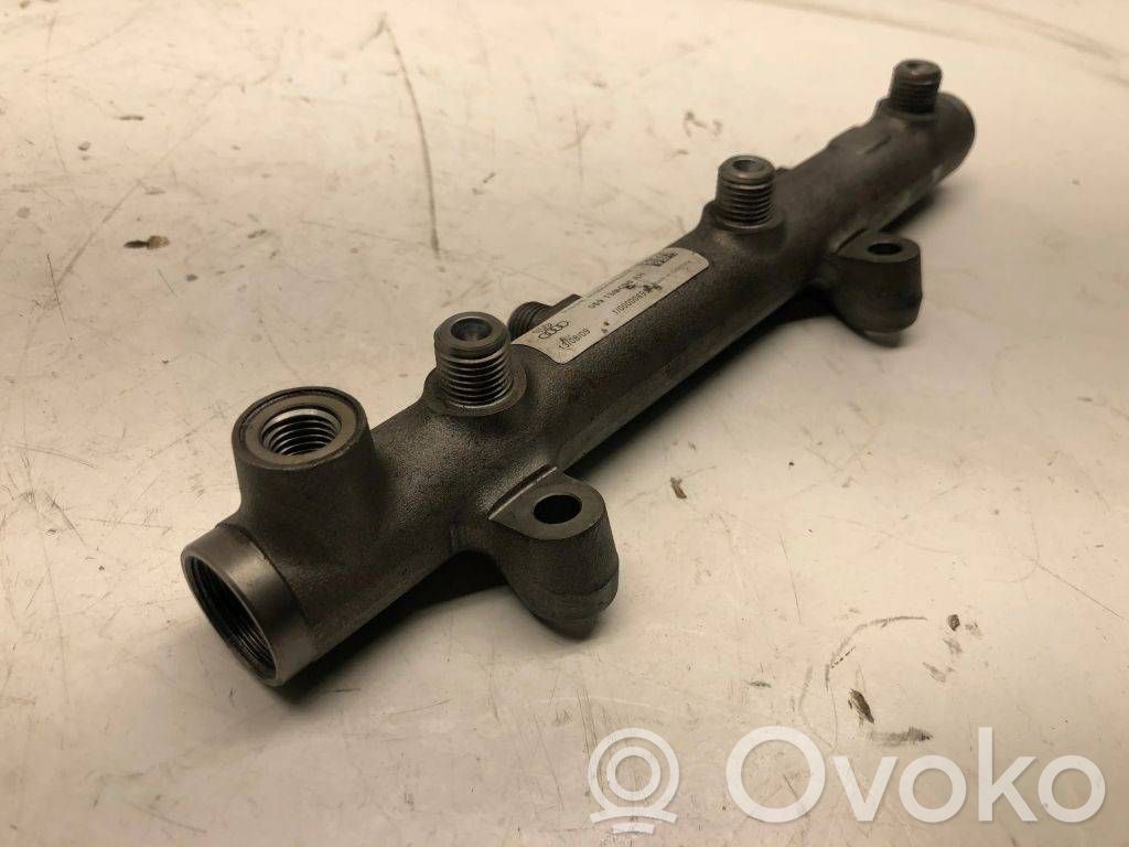 Audi A5 8T 8F Polttoainepääputki 
