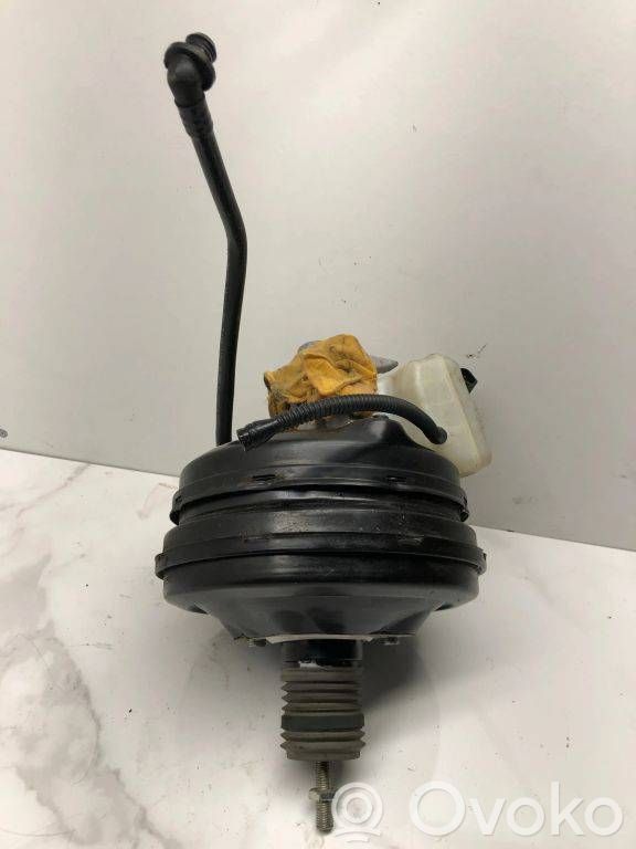 Audi A4 S4 B8 8K Wspomaganie hamulca 