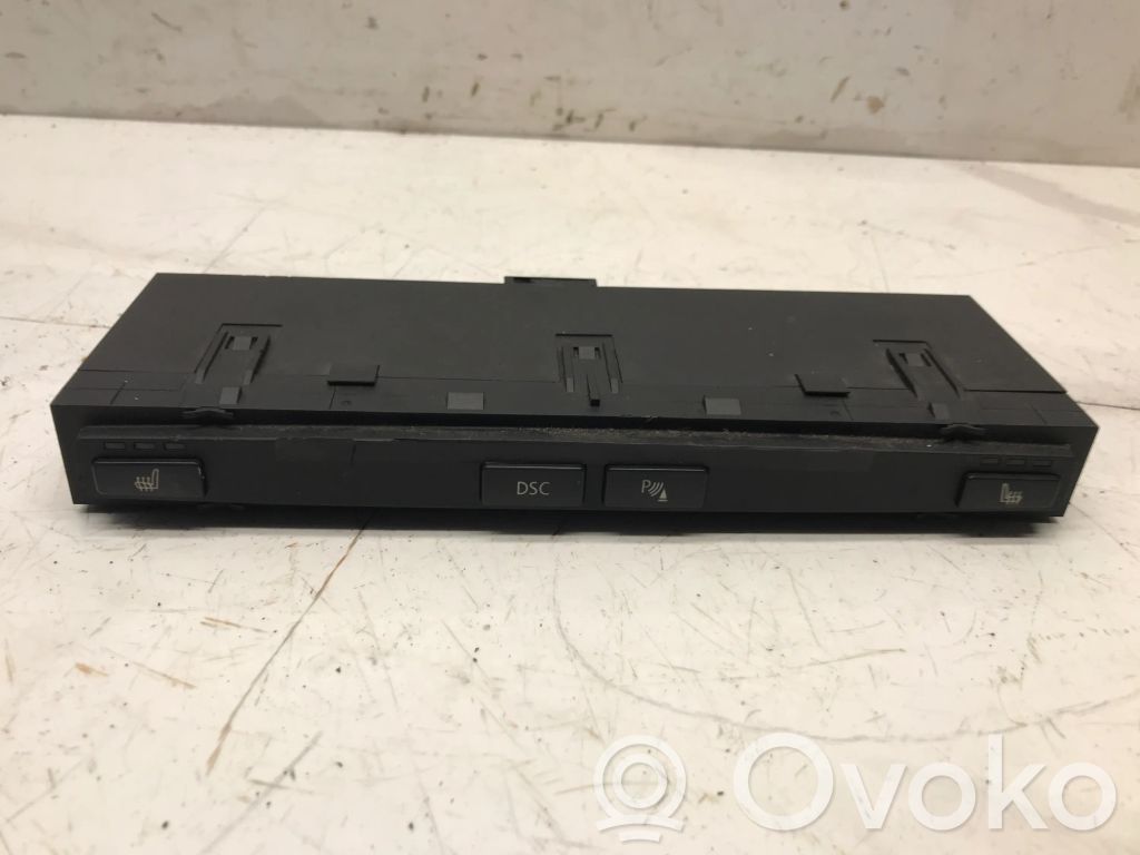 BMW 5 E60 E61 Seat heating switch 
