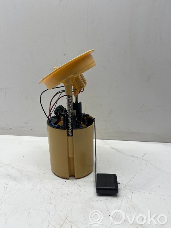 BMW 3 E92 E93 In-tank fuel pump 