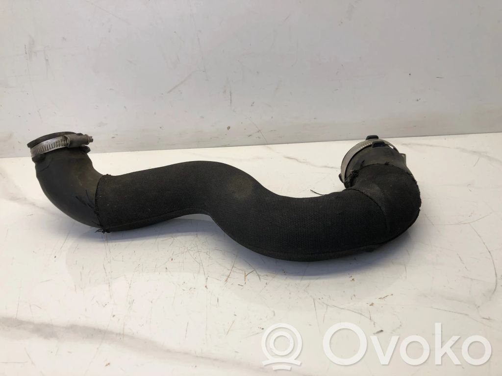 Audi A4 S4 B8 8K Tubo flessibile intercooler 