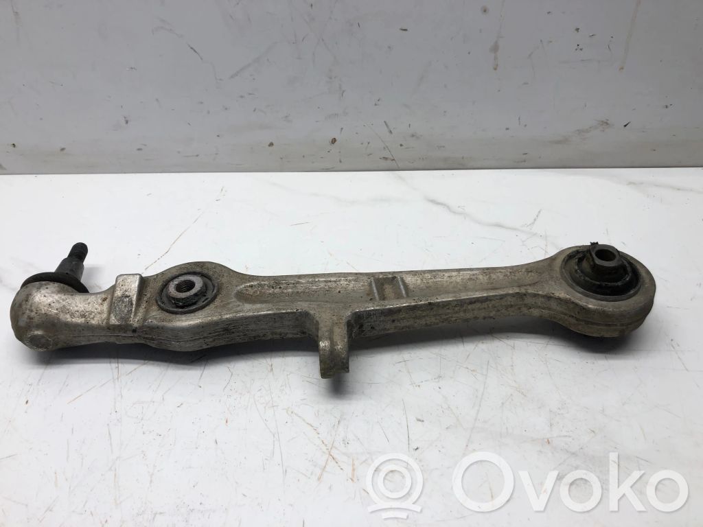 Audi A4 S4 B7 8E 8H Svira 
