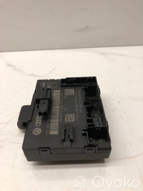 Audi A5 Sportback 8TA Door control unit/module 