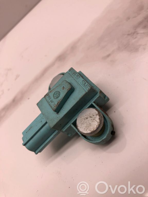 Airbagsensor Crashsensor Drucksensor   4F0955557