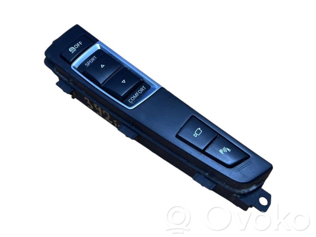 BMW 5 F10 F11 Przycisk / Włącznik czujnika parkowania PDC 