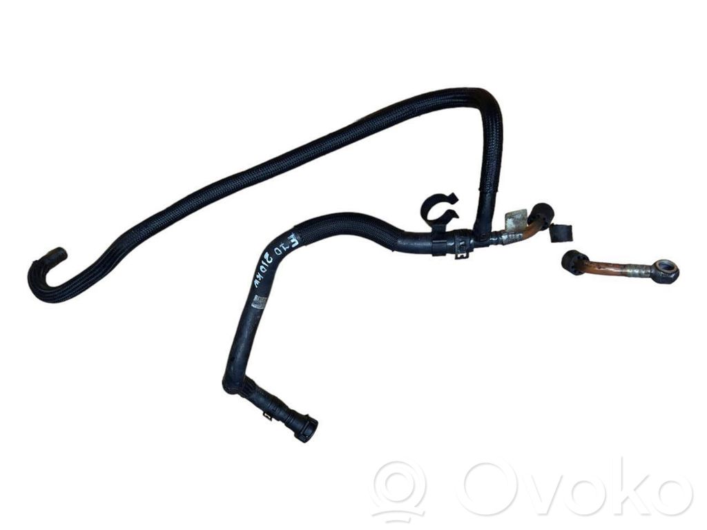 BMW X5 E70 Degvielas caurulīte (-es) 
