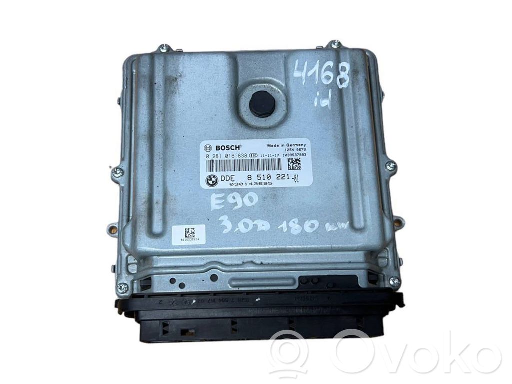 Dzinēja vadības bloks   8510221,7564167,0281016838,030143695,1039S37983