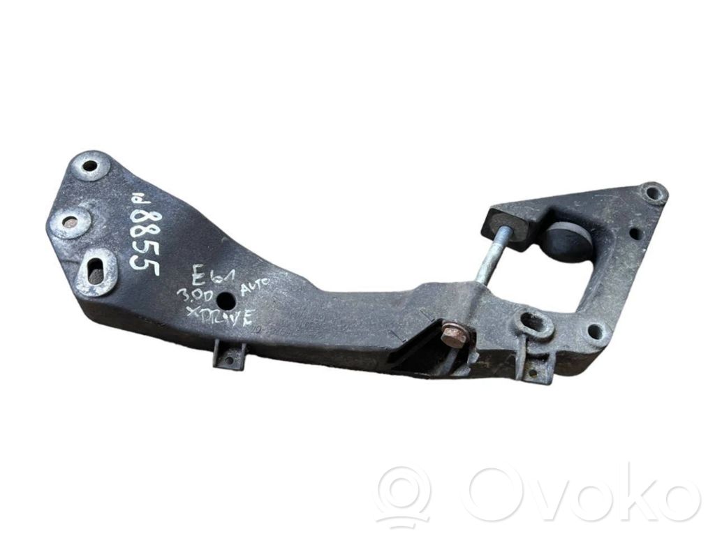 Gearbox mounting bracket   22316769281,6769281,13807410