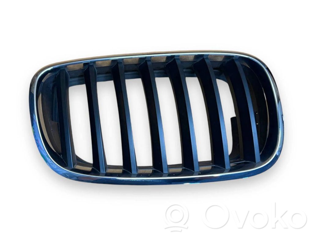 BMW X5 E70 Maskownica / Grill / Atrapa górna chłodnicy 