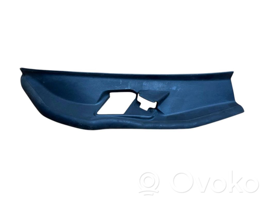 BMW 5 F10 F11 Inne elementy wykończenia bagażnika 