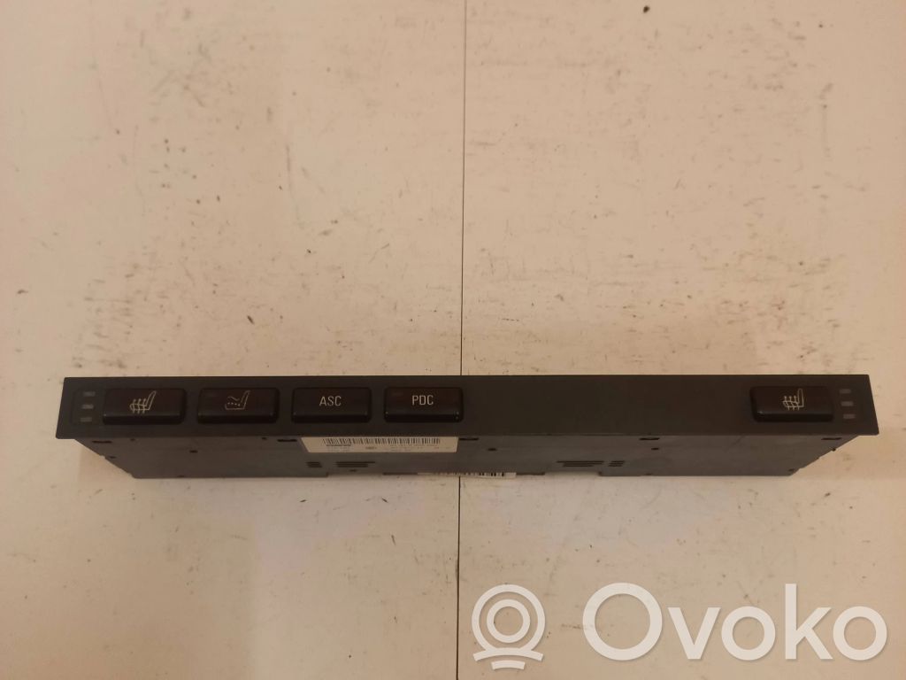 Seat heating switch   61316905590,03741011