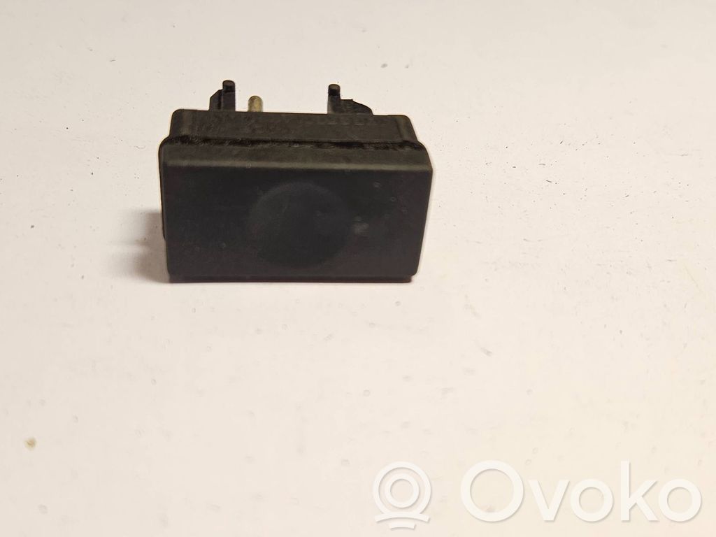 Electric window control switch   1387857