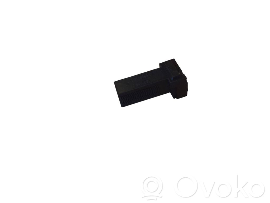 Brake pedal sensor switch   6928031,114688962