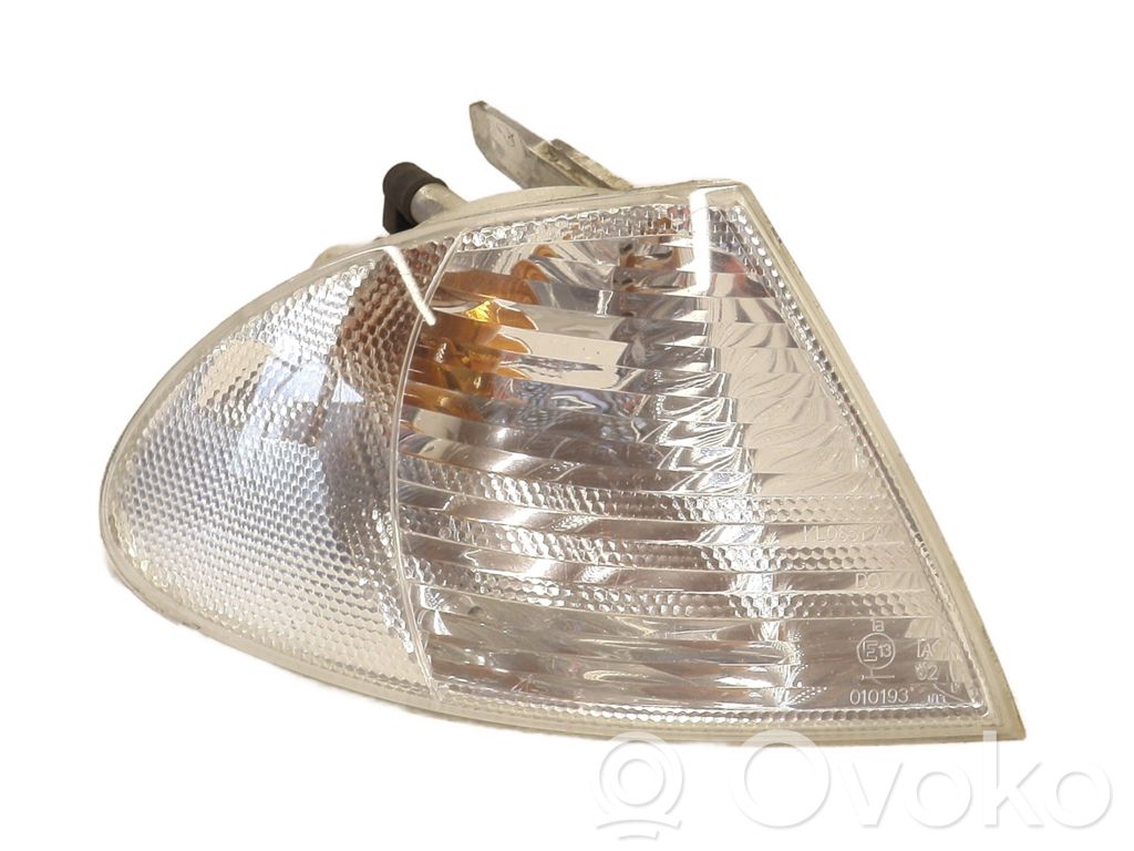 Front indicator light   63132228592
