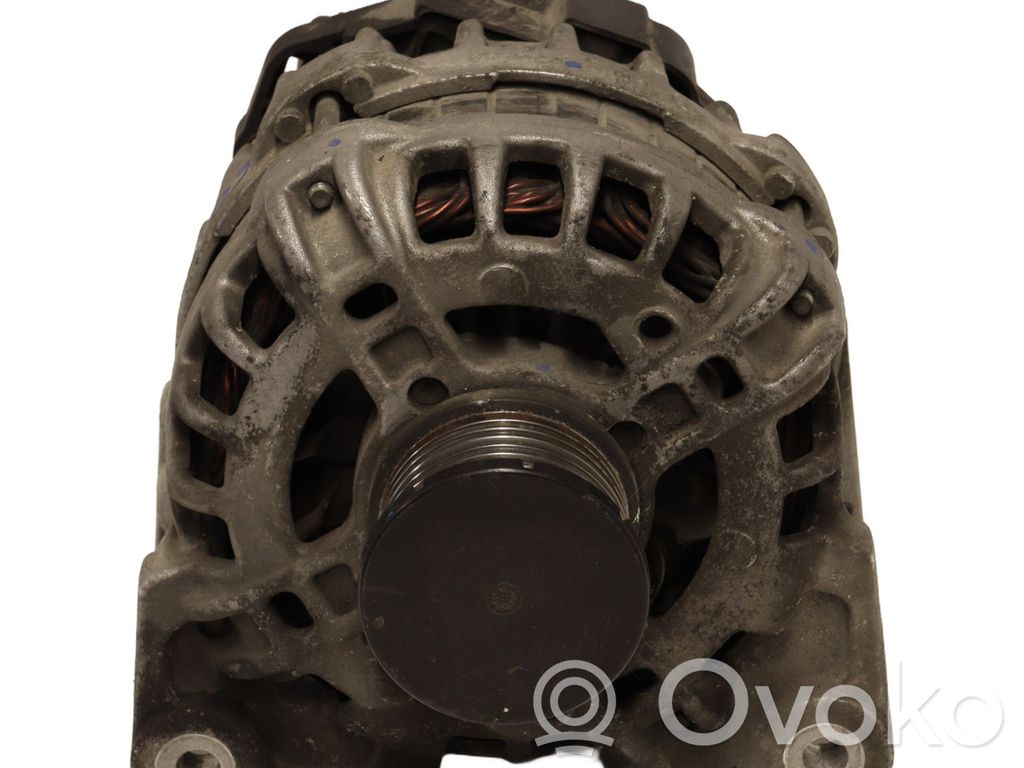Renault Twingo III Alternator 